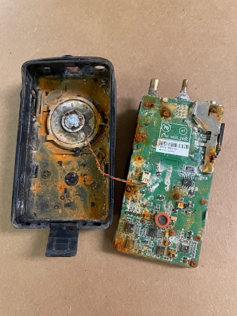 Motorola BPR40 radio repair